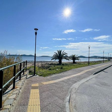 Coastline Apartment Néa Péramos Kültér fotó